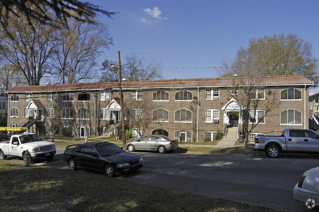 Building Photo - The Virginian