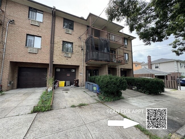 Primary Photo - 61-39 168th St
