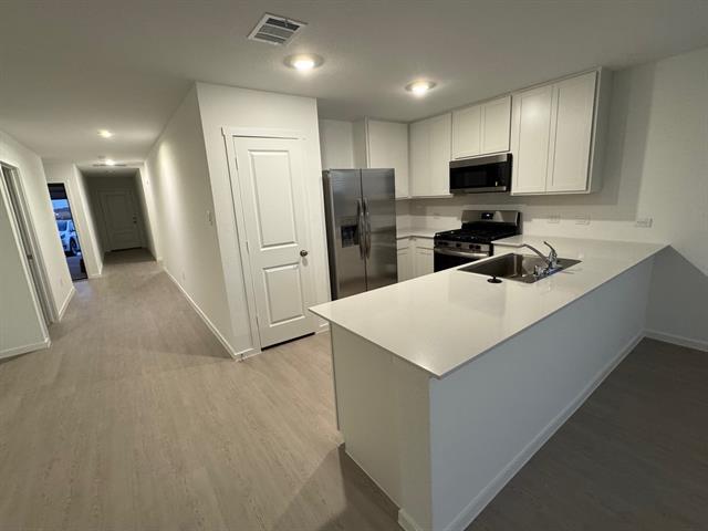 Building Photo - 7809 Bent Gale Rd