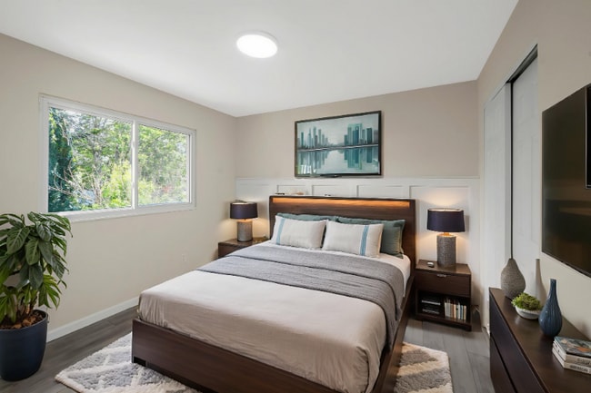 Building Photo - 383 Messina Dr