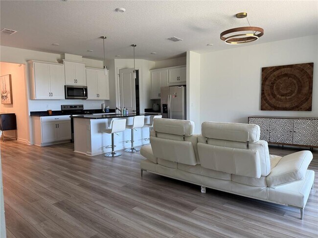 Building Photo - 2729 Sweet Acacia Dr