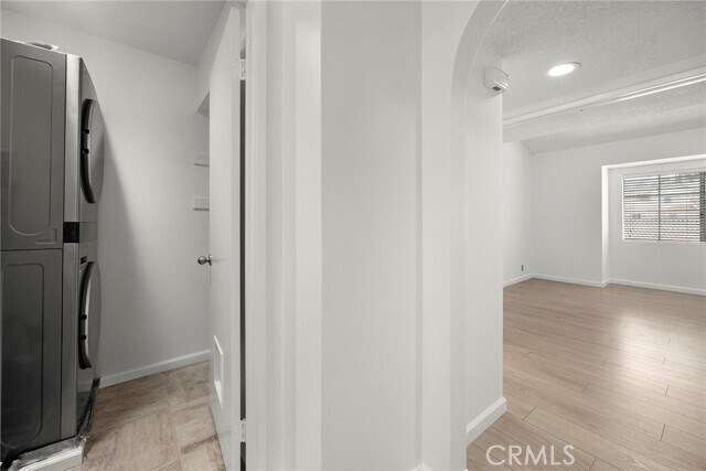 Building Photo - 26532 Merienda