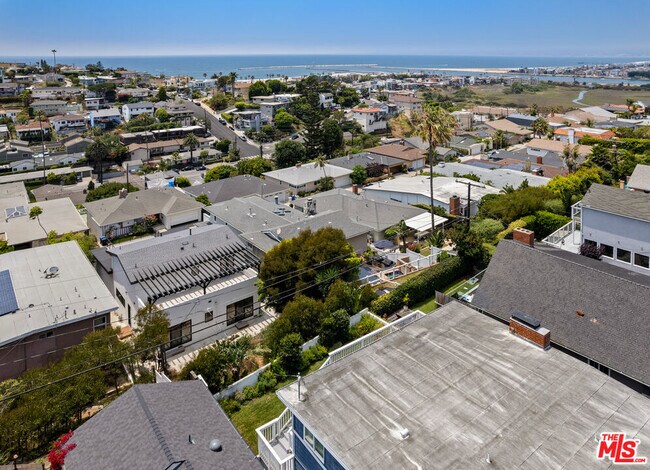 Building Photo - 8236 Zitola Terrace
