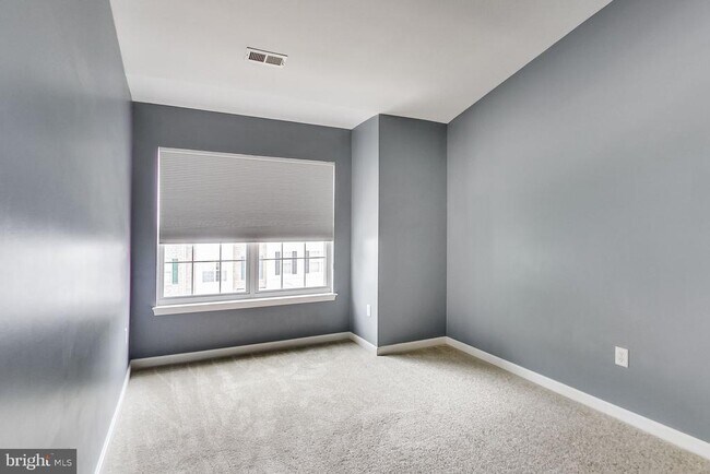 Building Photo - 623 Trout Run Ct