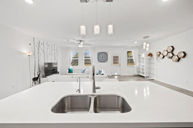 Building Photo - 116 Thurman Holt Rd