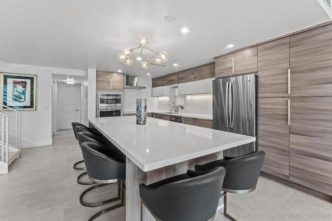 Building Photo - 3966 N Ocean Dr