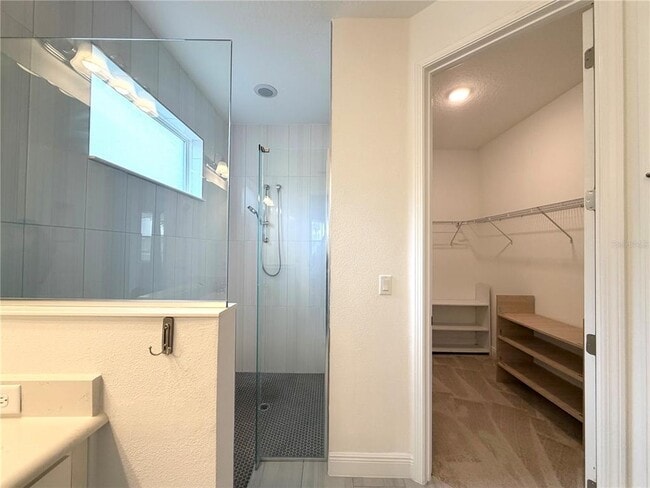 Building Photo - 15050 Lake Bessie Loop