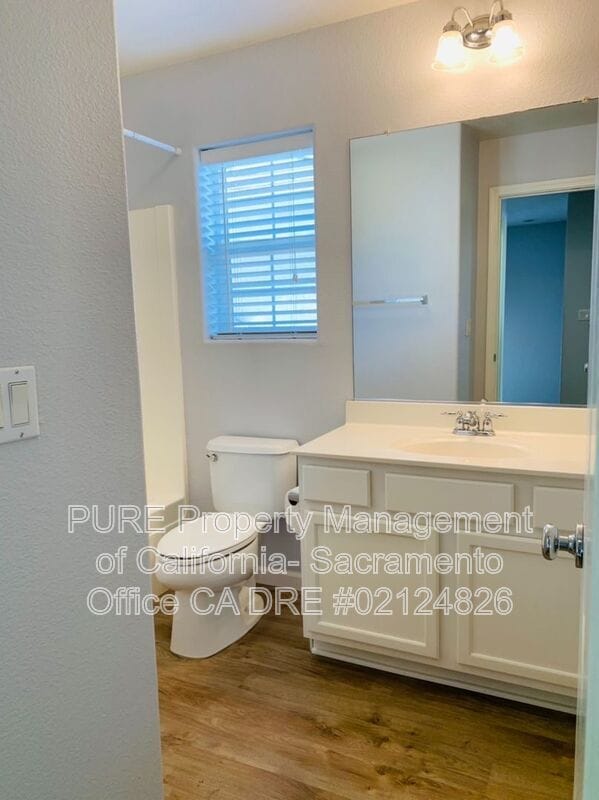 Building Photo - 140 Vento Ct