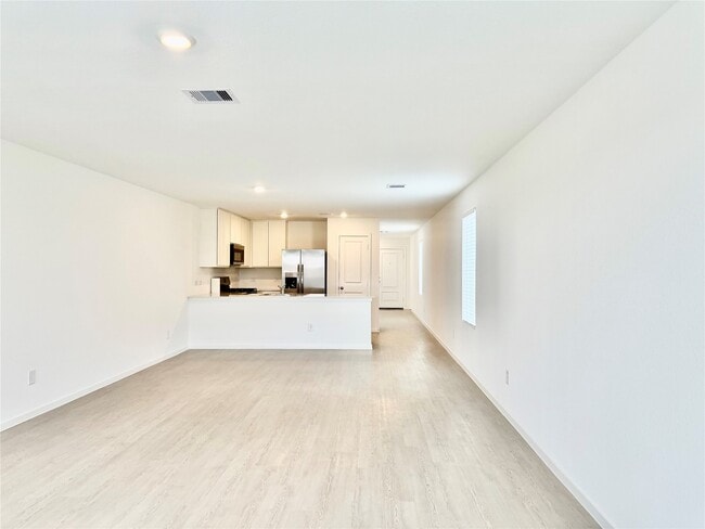 Building Photo - 5003 Esperanza Ter Dr