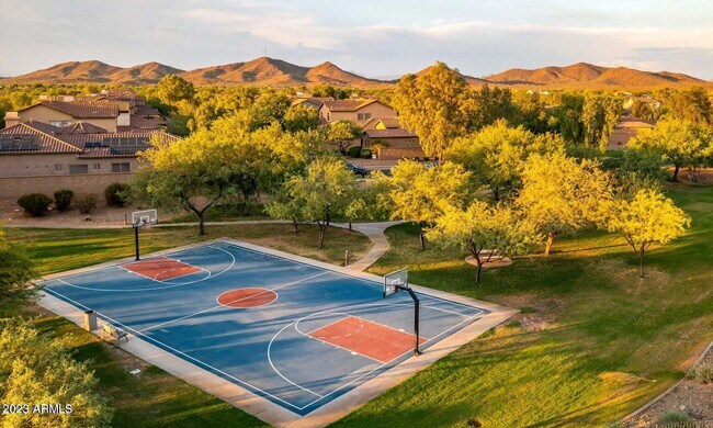 Building Photo - 2071 W Sierra Sunset Trail