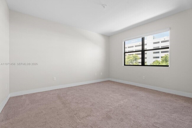 Building Photo - 8058 NW 105th Ct