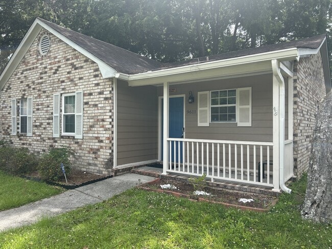 Building Photo - 9611 Blue Jay Ct