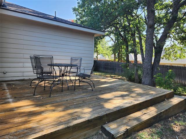 Building Photo - 3913 Chimney Rock Dr