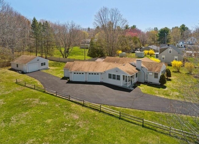 Building Photo - 510 Sagamore Rd