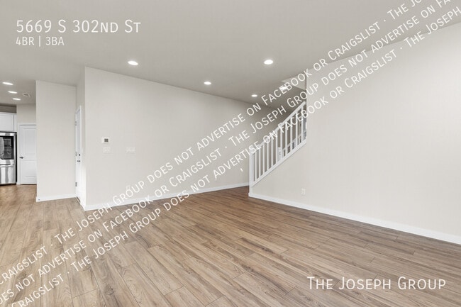 Building Photo - 5669 S 302nd St