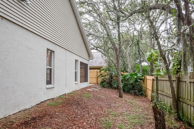 Building Photo - 4020 Windell Pl
