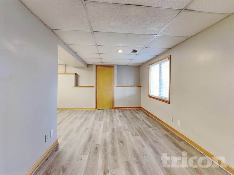 Building Photo - 8495 W 78th Cir