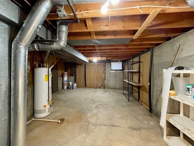 Building Photo - 9537 E Chenango Ave