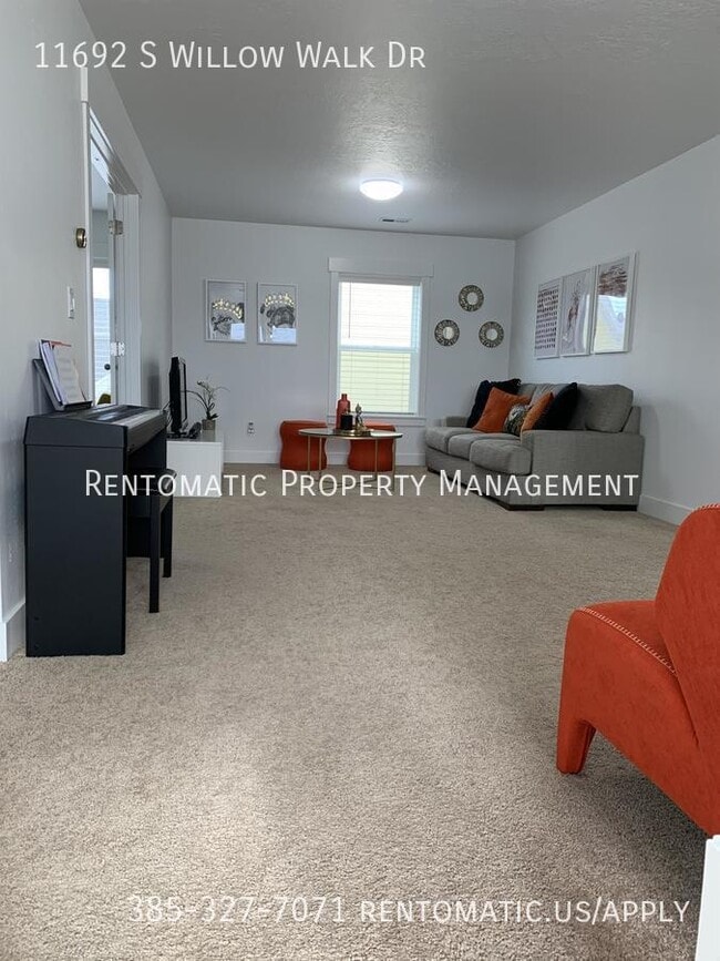 Building Photo - 11692 S Willow Walk Dr