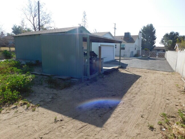 Building Photo - Farmhouse Style 2BD/1BA House For Rent   i...