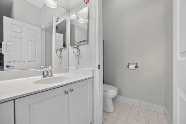 Building Photo - 3227 NW 32nd Terrace