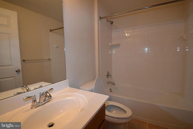 Building Photo - 1031 Ironwood Ln