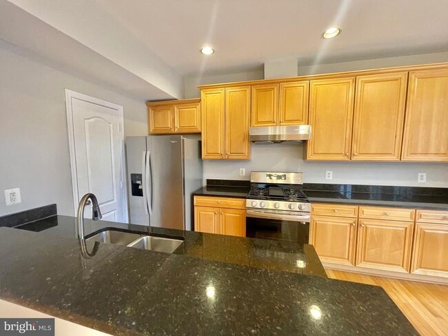 Building Photo - 23411 Rainbow Arch Dr