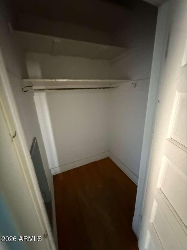 Building Photo - 716 11th St