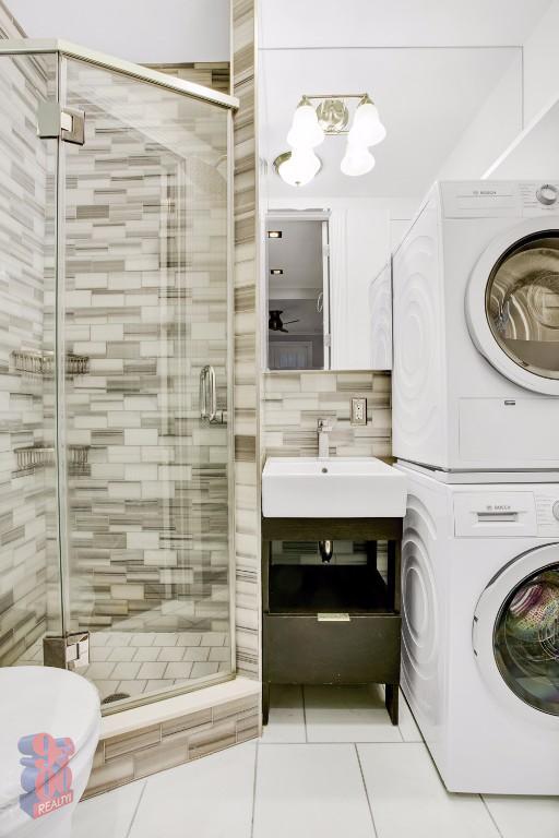 Building Photo - 246 Mott St