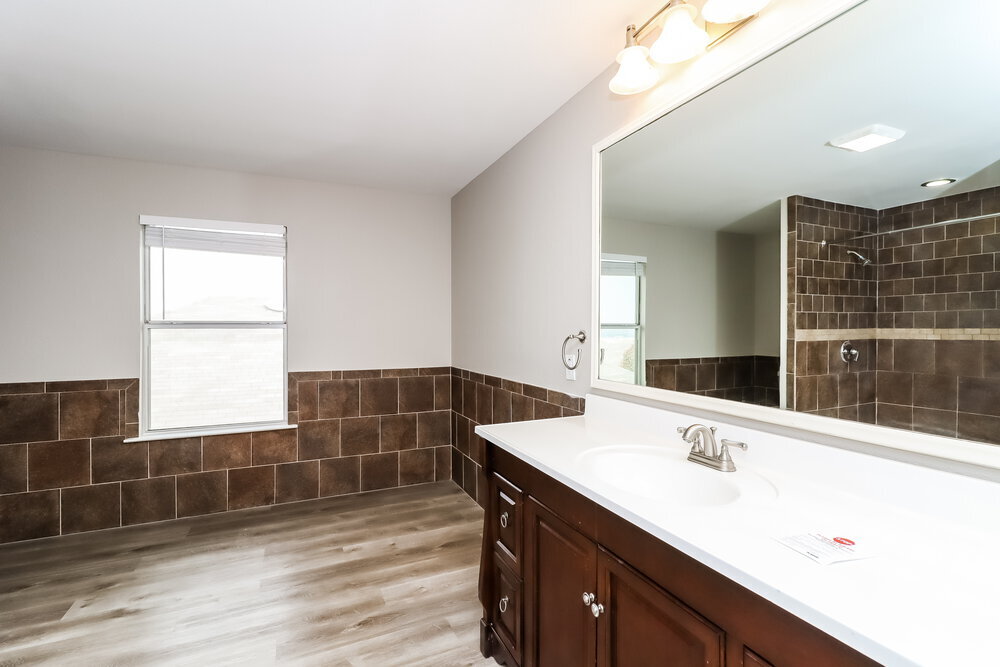 Building Photo - 9953 Legacy Dr