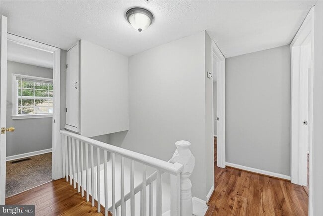 Building Photo - 37127 Butts Ln