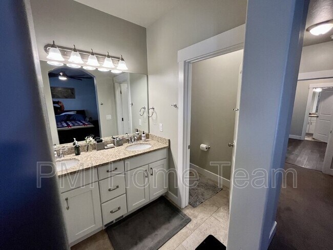 Building Photo - 3789 Hooded Crane Ln