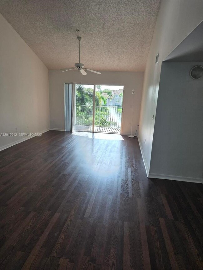 Building Photo - 12118 St.Andrews Pl