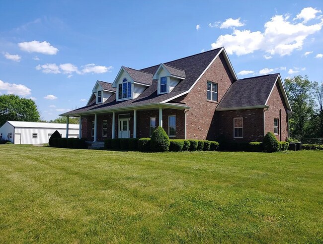 Primary Photo - 11969 E Terre Haute Rd