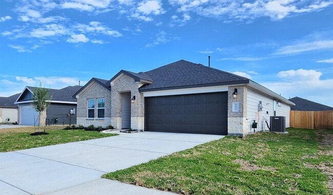 Building Photo - 1122 Toledo Bend Pass