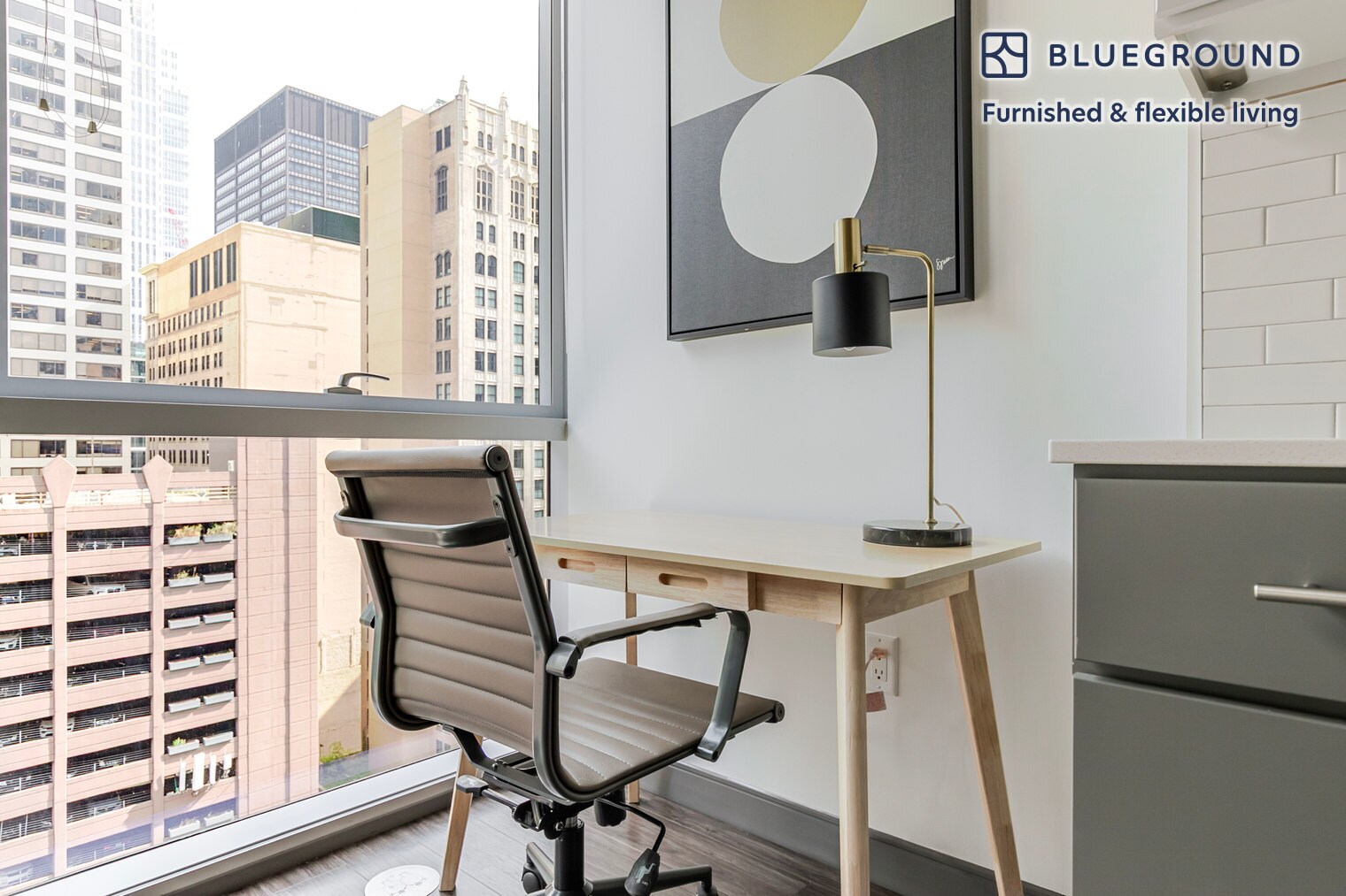 Building Photo - 215 W Lake St