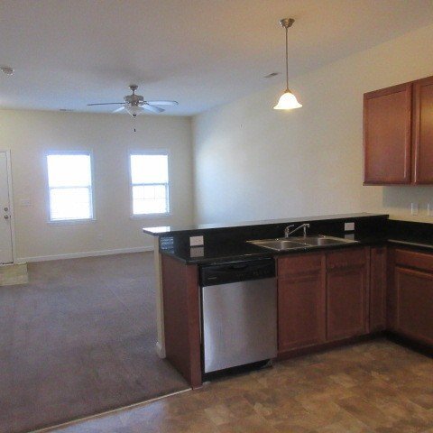 Building Photo - 312 Burley Dr