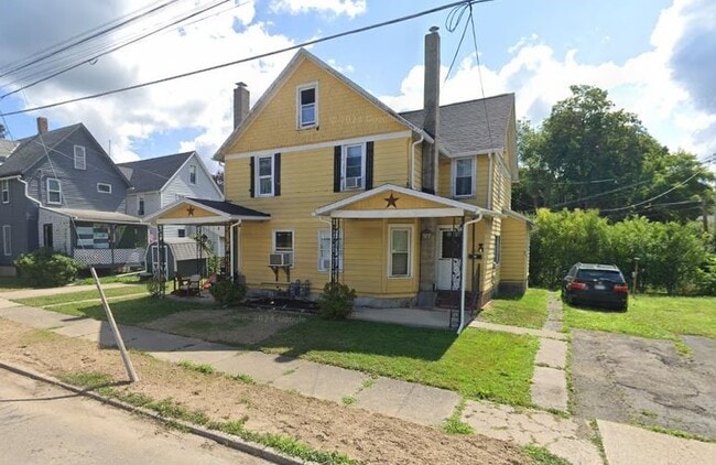 Primary Photo - 210 Conhocton St