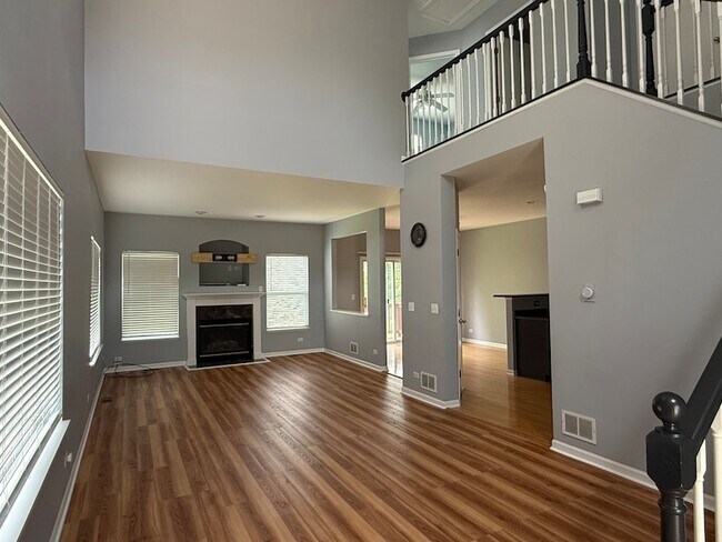 Building Photo - 2250 Stoughton Dr