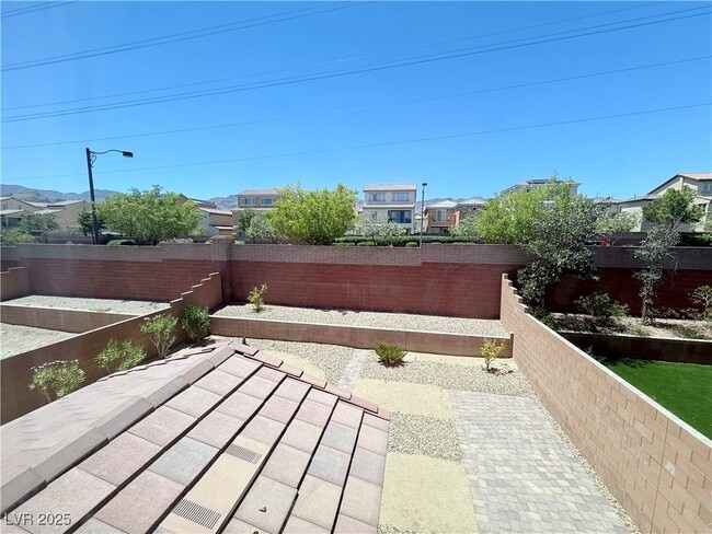 Building Photo - 6531 Dunns River St