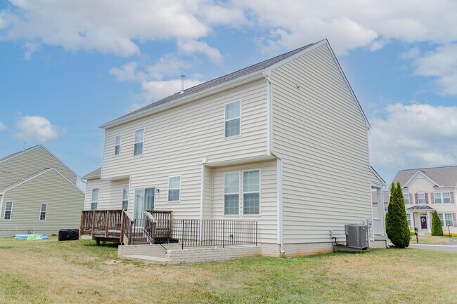 Building Photo - 122 Blakely Rd