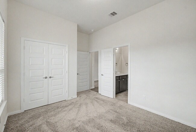 Building Photo - 15404 Bicknells Thrush Ct