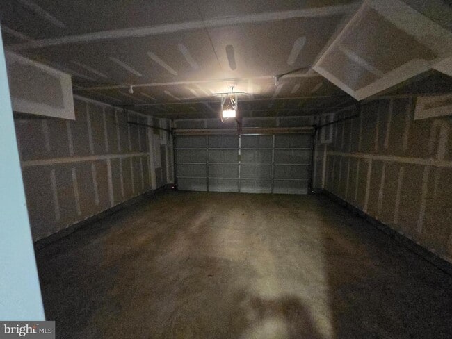 Building Photo - 1324 Red Clover Ln