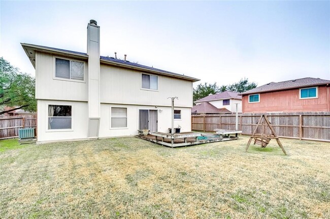 Building Photo - 12654 Pine Bush Dr