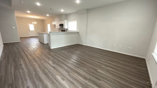 Building Photo - 8215 Gallahad St