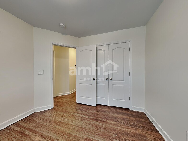 Building Photo - 1630 Brownairs Ln