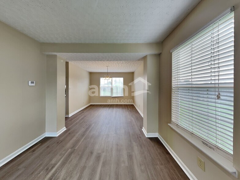 Building Photo - 5627 Wynridge Ct