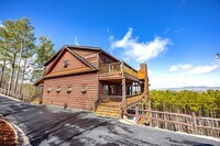 Building Photo - 921 Ridge Peak Dr