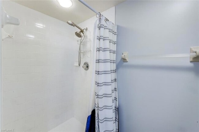Building Photo - 12601 Kelly Sands Way
