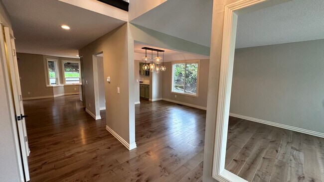 Building Photo - Exquisite 3 Bedroom, 3 Bath Home for Rent ...